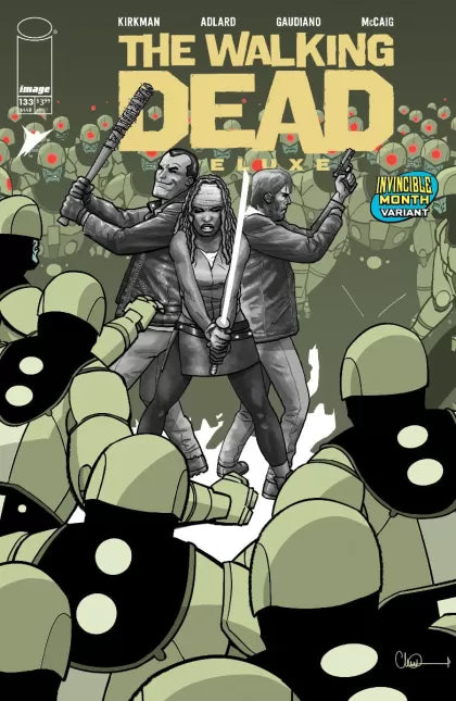 The Walking Dead Deluxe #133E - David Finch Invincible Team-Up Variant